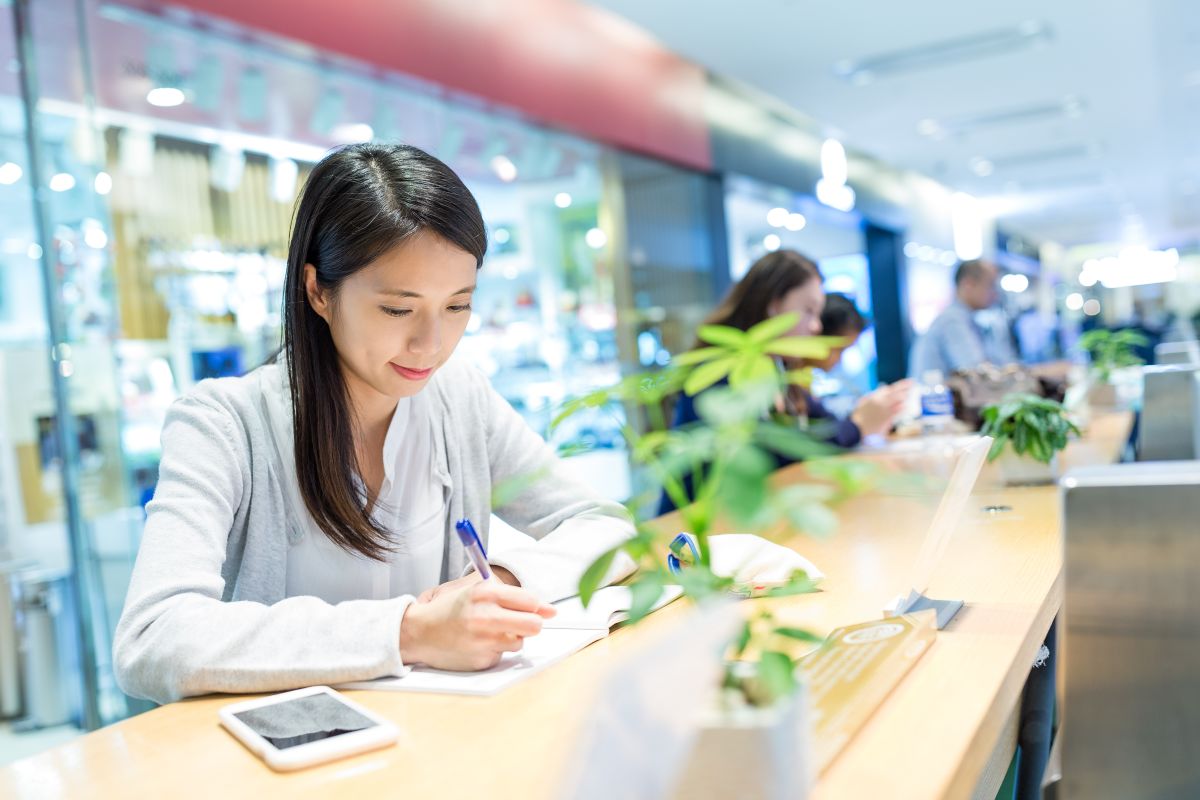 Key Benefits of Student Banking